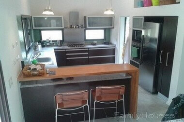 amoblamiento de cocina para casa de vacaciones