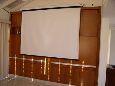 frente sirve para pantalla de home theatre