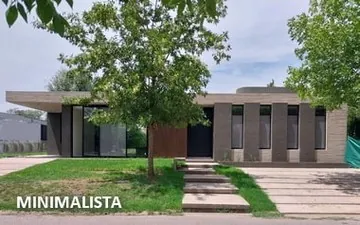 Casa minimalista hormigon visto