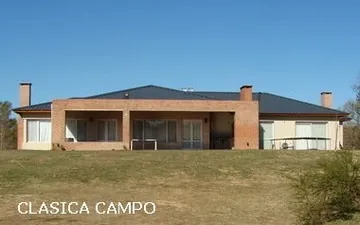 Casa estilo campo moderna con grades galerias en Entre Rios