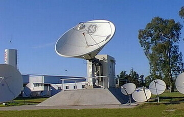 bases de antenas satelitales